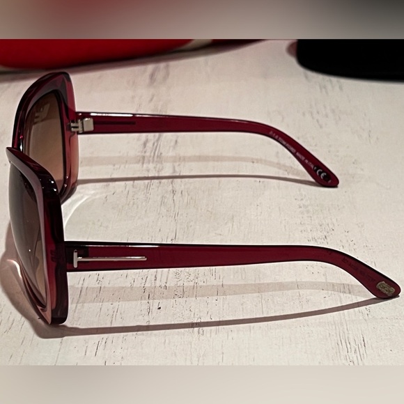 Tom Ford Women's Square Red Rose Sunglasses - Picture 4 of 11